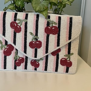 手作りのビーズ刺繍入り封筒型クラッチバッグ/クロスボディバッグ