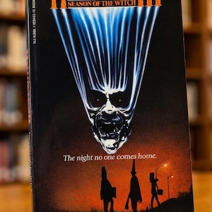 Halloween III: La temporada de la bruja, de Jack Martin | Edición de bolsillo | Novelización de película de terror imagen 1