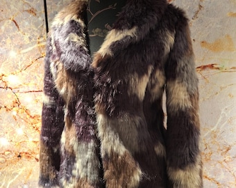 Chaqueta corta de piel sintética multicolor, estilo vintage Y2K de principios de los 2000, talla UK8.