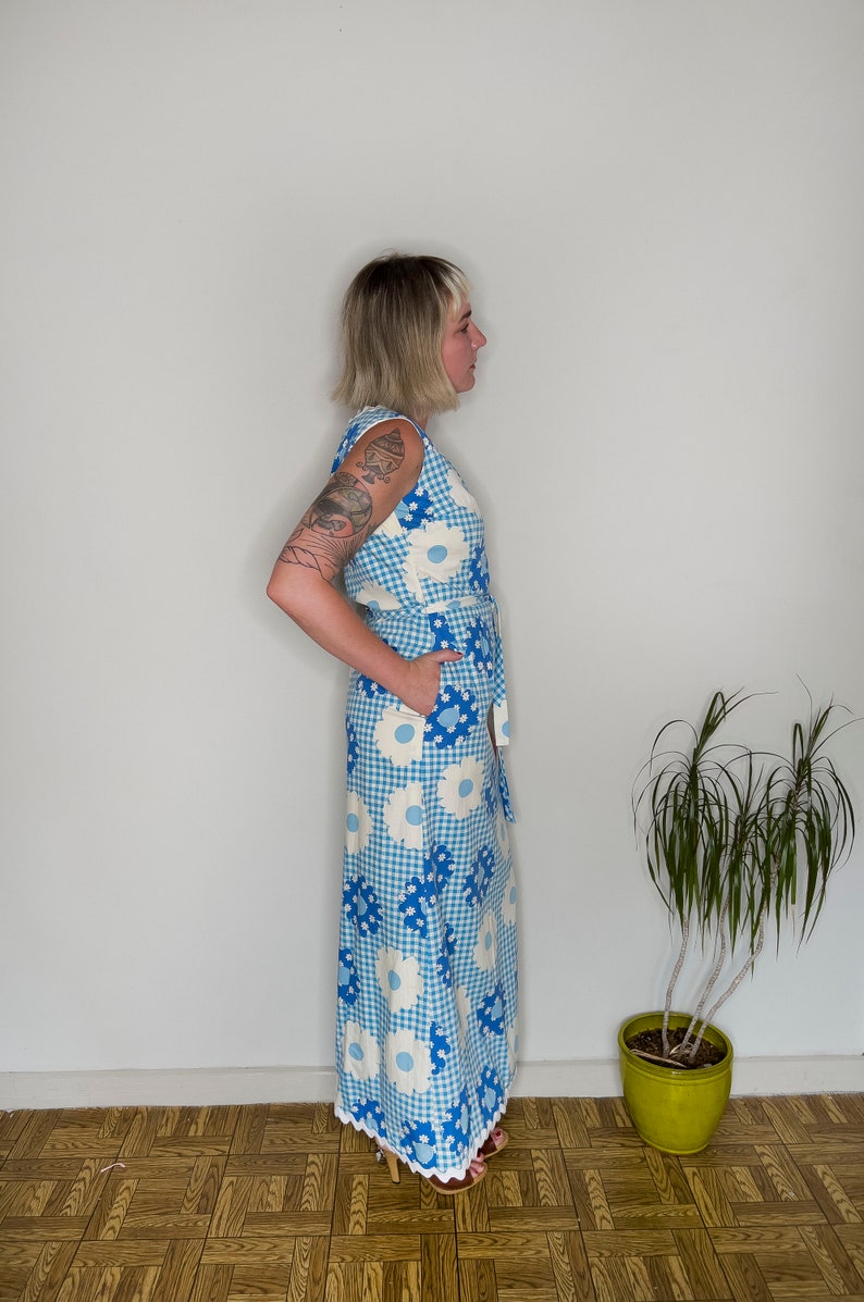 Vintage Clothing, Women's Clothing, Vintage 1960s/1970s Women's Jamison Boutique Blue and White Picnic Maxi Dress, Small/Medium image 2