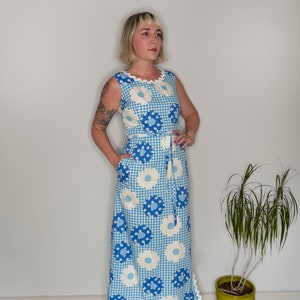 Vintage Clothing, Women's Clothing, Vintage 1960s/1970s Women's Jamison Boutique Blue and White Picnic Maxi Dress, Small/Medium image 4