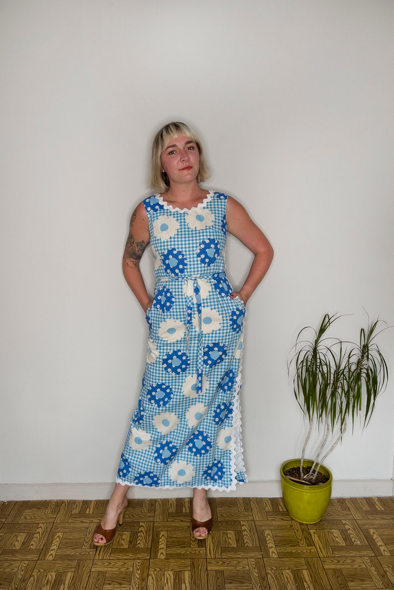 Vintage Clothing, Women's Clothing, Vintage 1960s/1970s Women's Jamison Boutique Blue and White Picnic Maxi Dress, Small/Medium image 3