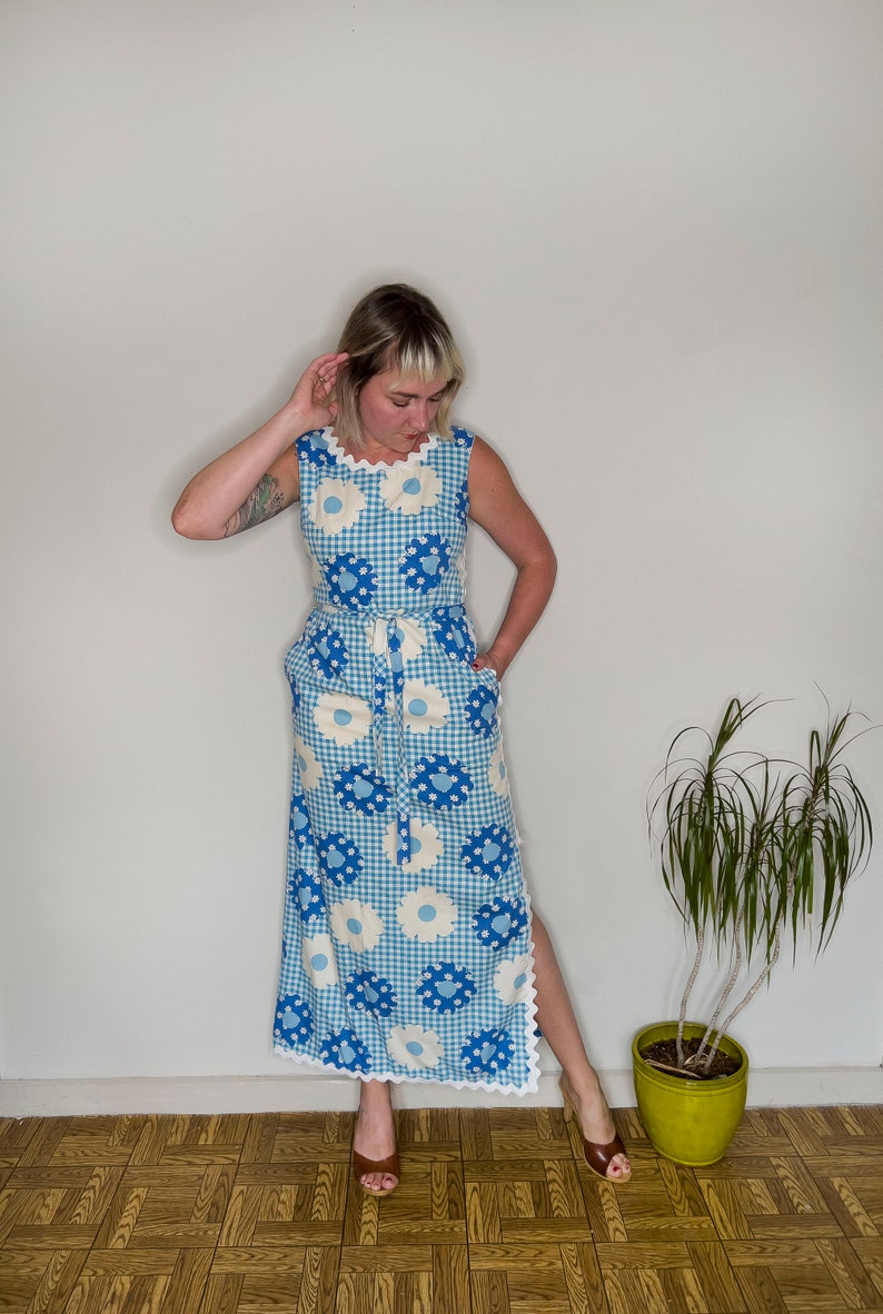 Vintage Clothing, Women's Clothing, Vintage 1960s/1970s Women's Jamison Boutique Blue and White Picnic Maxi Dress, Small/Medium image 5