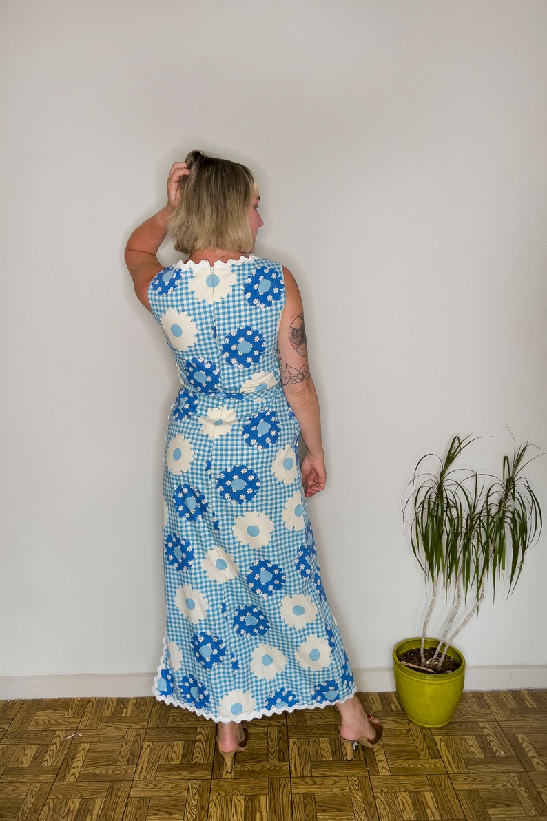 Vintage Clothing, Women's Clothing, Vintage 1960s/1970s Women's Jamison Boutique Blue and White Picnic Maxi Dress, Small/Medium image 9