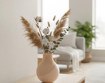 Vase „Neki“: Die haptische Eleganz, die Ihren Stil definiert.
