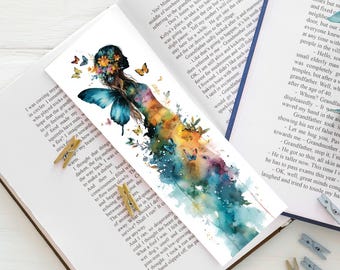 Marcapáginas de niña con mariposas, ilustración en acuarela y estilo poético, regalo para el lector.
