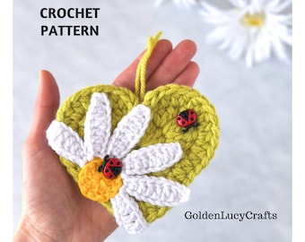 CROCHET PATTERN Daisy Heart Ornament