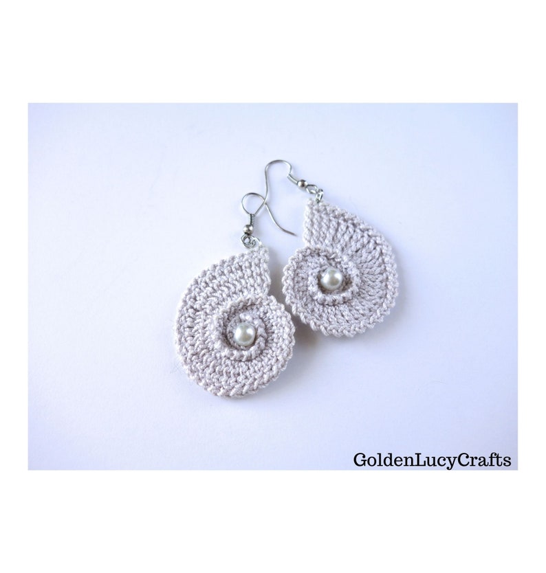 Crochet PATTERN Sea Shell Earrings, Summer, Beach Wedding, Ocean Theme, Bridal Earrings image 4