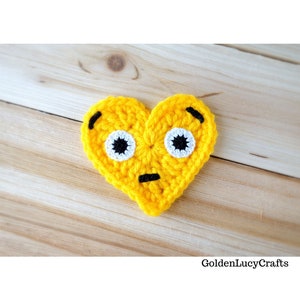 CROCHET PATTERN Heart Faces, Valentine's Day, Embellishment, Applique image 7