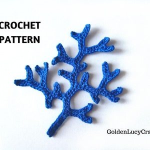 Può includere: Uno schema all'uncinetto per un ramo di corallo blu. Lo schema si chiama "CROCHET PATTERN".