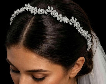 Fascia per capelli da sposa con cristalli Swarovski: accessorio per capelli da matrimonio