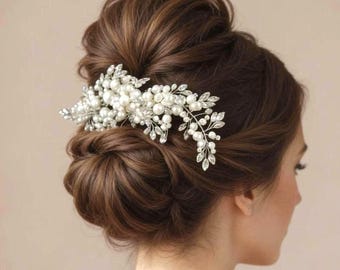 Swarovski Crystal and Pearl Bridal Hair Comb