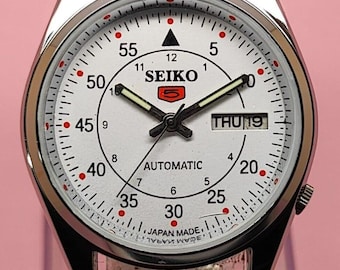 Seiko 5 Automatic refurbished Watch Wrist: White Dial Japan Made