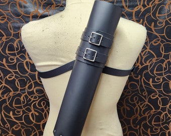 Back scabbard made to a hold baseball bat!  Can also be use as a quiver. Made of high quality leather, perfect for your costume or cosplay!