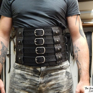 Gladiator/Barbarian/Viking heavy belt with 4 removable belt. Brown or black, LARP, reenactment.