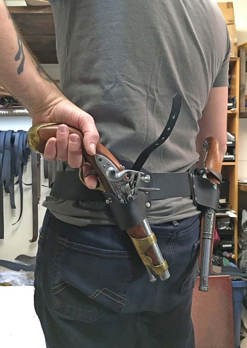 Flintlock pistol holster / belt combo for reverse draw very Etsy