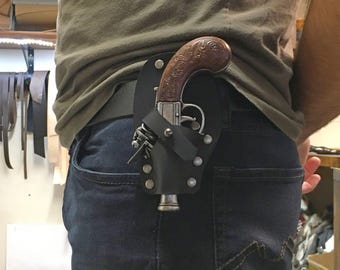 Mini flintlock leather belt holster, perfect for your pirate costume! Design for Denix 237G. Hand-made of high quality leather! Cosplay.