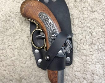 Mini flintlock leather belt holster, perfect for your pirate costume! Design for Denix derringer 1850. High quality leather! Cosplay.