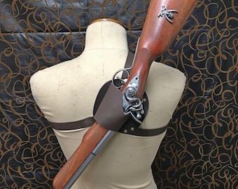 Blunderbuss back holster, easy to draw! A must have for your pirate outfit! Design for Denix model 1094G. High quality!