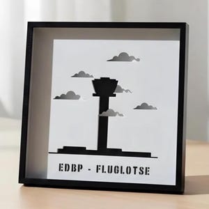 Personalisierbare Tower Silhouette 15x15 cm | 3D Flughafen Kontrollturm Deko – Piloten, Fluglotsen & Aviation Geschenk