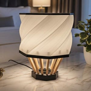 Lampada da tavolo con design floreale | Lampada da comodino che combina legno di pino e paralume stampato in 3D