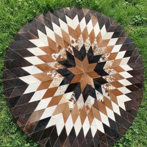 Handmade Cowhide Patchwork Round Rug | Hair On Leather Carpet, Western Decor