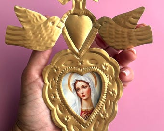 Nicho Virgin Mary- Tin Sacred Heart, Mexican Folk Art, Ex-voto, Milagro, Wall Decor