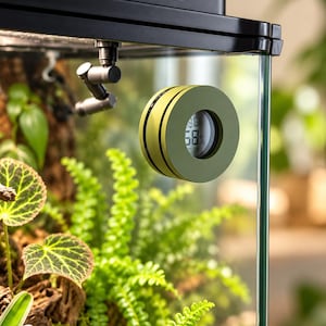 Higrómetro magnético para el cristal frontal del terrario