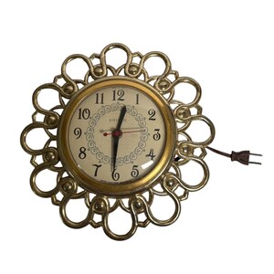 Mid‑Century United Electric Wall Clock – Ornate Brass Loop Frame, Brooklyn NY, 1950s – 11‑Inch Vintage Decor (Not Working)