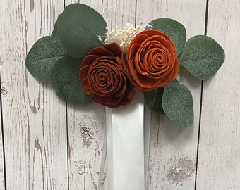 Lot de 4 Décoration de banc, Décor d’allée, Fleur d’allée de chaise, Décor de mariage d’eucalyptus, Swag de chaise, Fleurs de Sola, Automne, Automne, Boho, Rustique