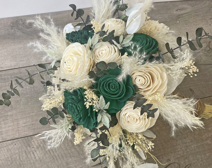 Wedding Bouquet, Bridal Bouquet, Bridesmaid Bouquet, Sola Flower, Wedding Flower, Wooden Flower, Emerald Green, pampas grass, Rustic, Boho