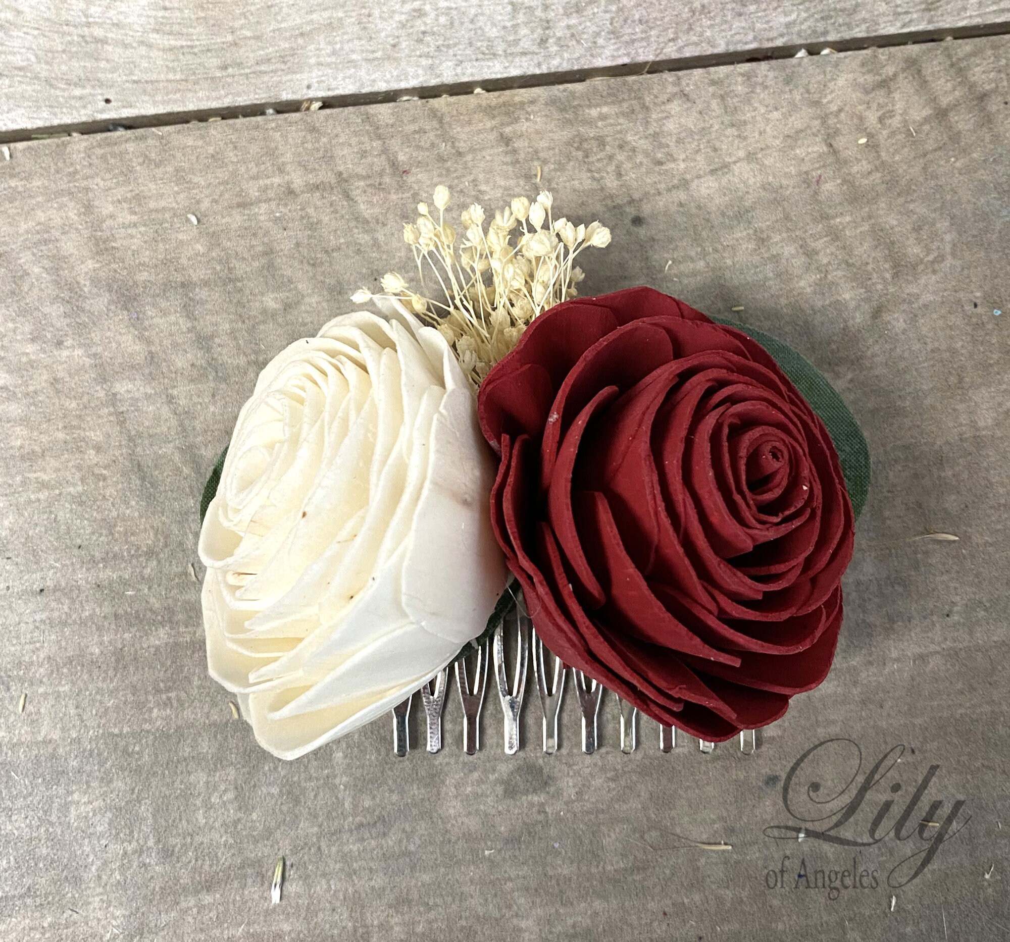 Centerpieces, boutonnières, bouquet, and hair comb all made with sola wood  from Oh You're Lovely. : r/DIYweddings