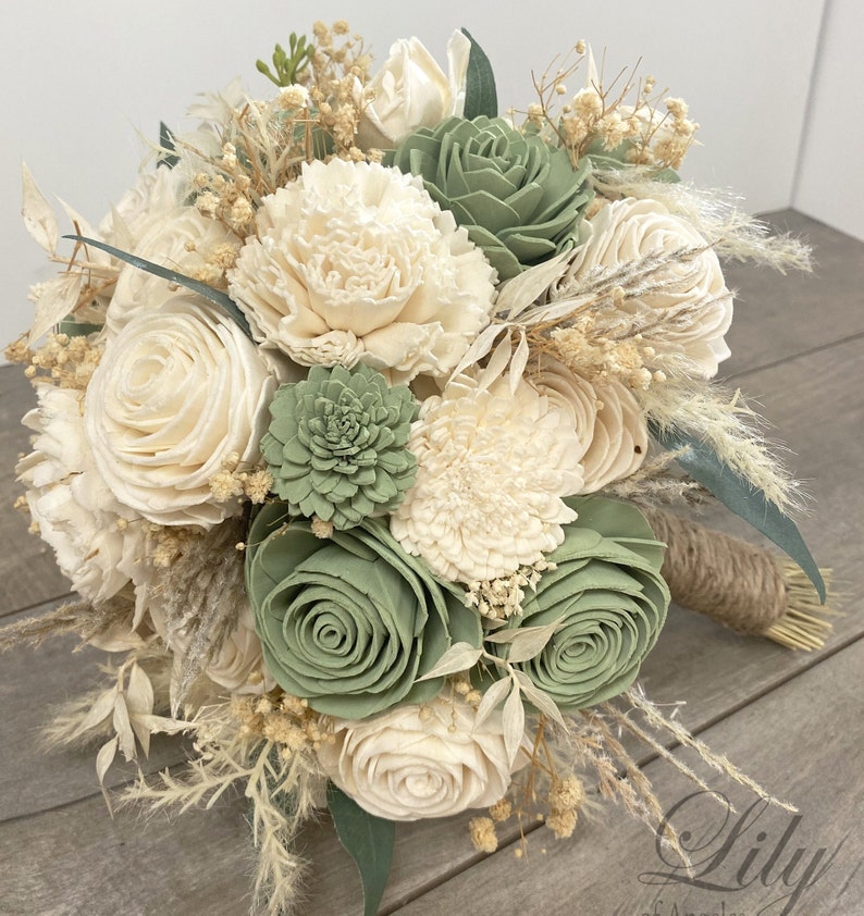 Wedding Bouquet, Bridal Bouquet, Sola Flower, Wedding Flower, Wooden Flower, Green, Sage, Eucalyptus, Corsage, Rustic, Boho, Lily of Angeles zdjęcie 10