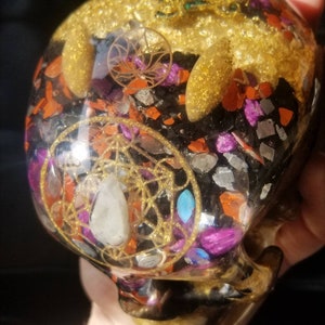 Orgone Skull with 4 Layers of Glow, 23k Gold leaf, Metatron Cube, Flower of Life, Labradorite, Moonstone and More image 6