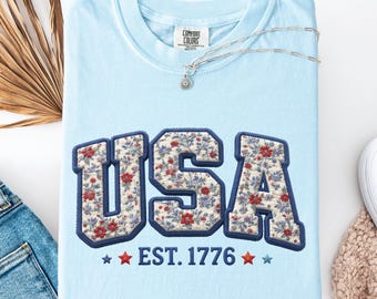 USA Floral T-shirt | EST. 1776 Patriotic Tee for her