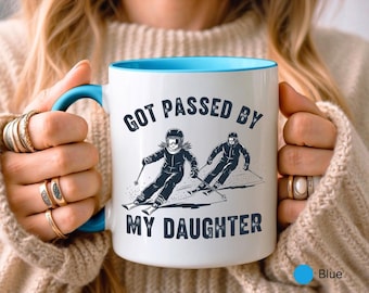Taza para hija esquiadora, regalo divertido para papá esquiador, regalo para padre esquiador, taza de esquiador, mi hija me superó, regalo único para hija