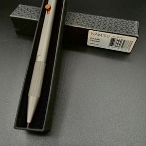 Lápiz mecánico profesional de titanio para diseño - Namisu Pulsar - Personalizado para ti