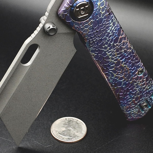 Anodized Titanium Kunwu Cochise Pocket Knife – One of a Kind