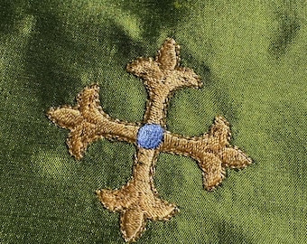 Small Stole Cross Machine Embroidery File – Fleur de Lis Liturgical Vestment Design (Digital)