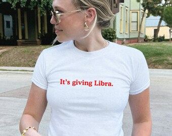 Camiseta Libra / Camiseta del signo zodiacal Libra / Camiseta gráfica de astrología / Conjunto de temporada Libra / Camiseta del horóscopo / Camiseta del signo zodiacal para mujer