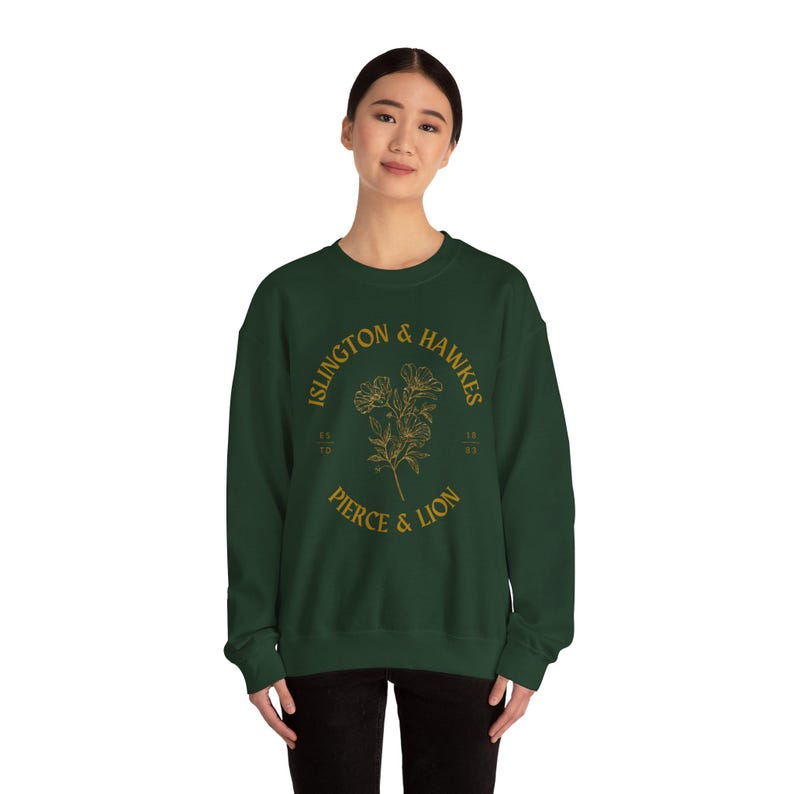 Emma M Lion Crewneck Sweatshirt Gift, Islington Hawkes Pierce Lion, Book Lover Merch, Unselected Journals of Emma M Lion, Literary Sweater zdjęcie 10