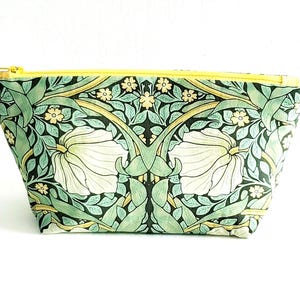 Cosmetic Bag Makeup William Morris Pimpernel Green Fabric Zipper Pouch Organizer Toiletries Accessories Travel Purse Gift Art Nouveau
