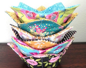 Microwavable Bowl Cozy Microwave Soup Bowl Cozy Floral Print Reversible Fabric Ice Cream Cozy Hot Bowl Holder Teacher fun Gift Chef Food RV
