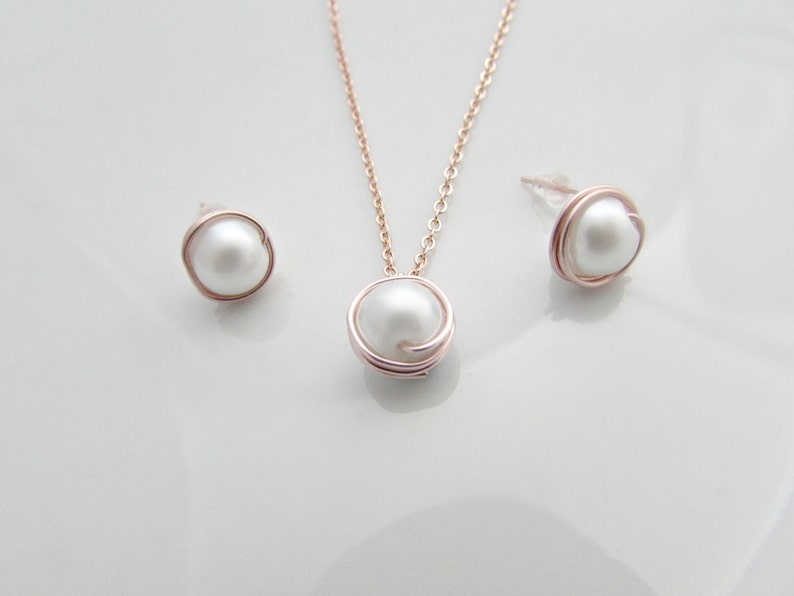 Pearl Necklace & Earring Set Rose Gold Pearl Necklace Etsy Pearl Necklace & Earring Set Rose Gold Pearl Necklace Etsy