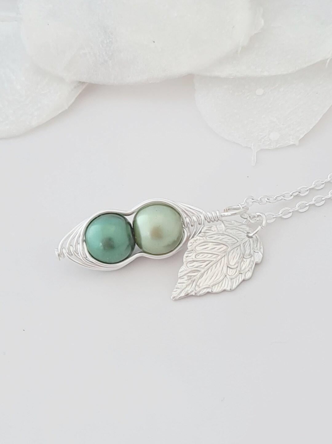 Green Pea Pod Necklace 2 Pea Pod Pea Pod Pendant Pea Pod Etsy