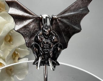 Shining Silver Obsidian Gargoyle Carving – Mystical Crystal Sculpture on Silver Stand