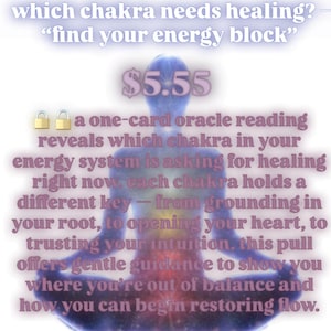 Op de afbeelding: Afbeelding van een persoon in een meditatieve pose met tekstoverlay. De tekst luidt "which chakra needs healing? find your energy block" en "€5,55". Extra tekst beschrijft een one-card oracle reading om te onthullen welk chakra genezing nodig heeft.
