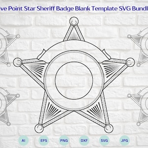 Op de afbeelding: Zwart-wit lijntekening van vijfpunts ster sheriff-badges. De badges hebben een centrale cirkel en een bannergebied voor aanpassing. De tekst "Five Point Star Sheriff Badge Blank Template SVG Bundle" staat bovenaan.