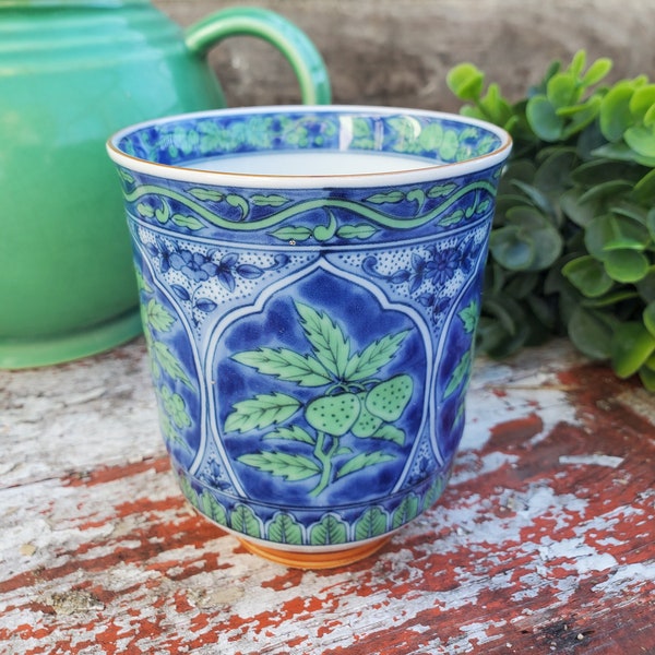 Beautiful Vintage Hand Painted Oriental Porcelain Planter Pot from Japan - Blue, Green and White