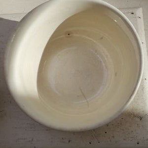 Vintage Nesting Bowl Set. Oxford Stoneware. Brownie, Brown and Cream. image 4